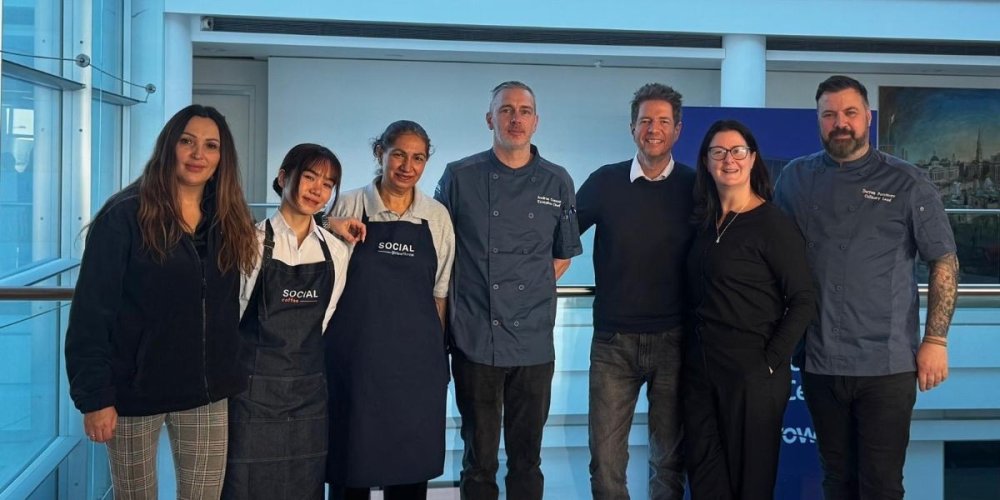 Compass lands Heathrow contract